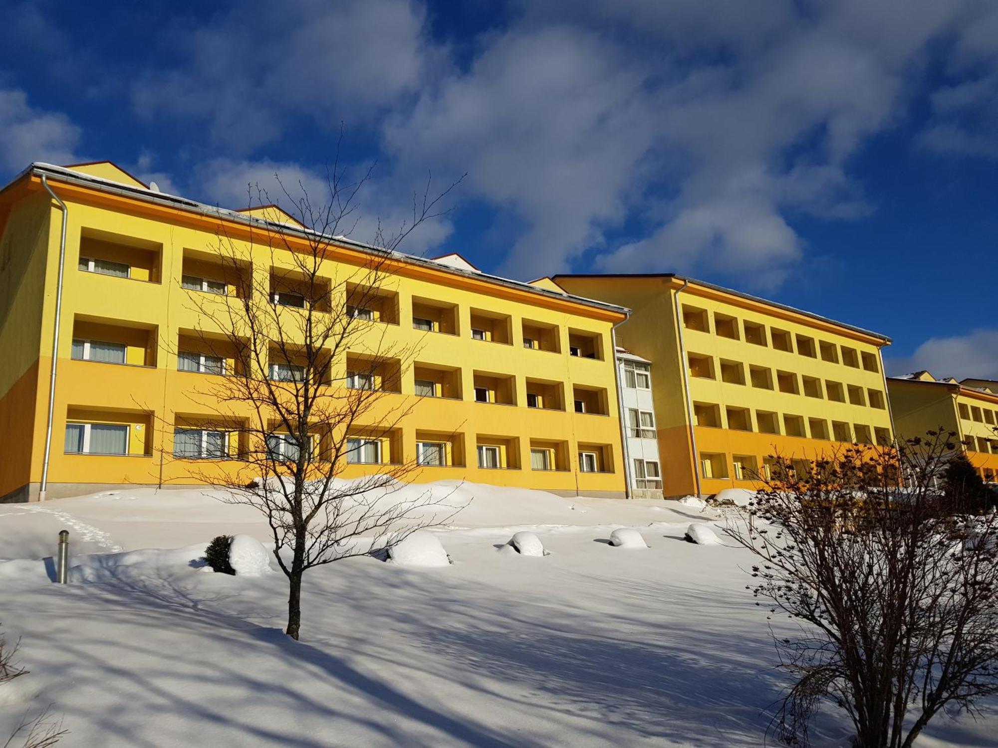 Lipno Wellness - C 401 Apartment Frymburk
